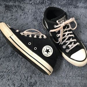 Converse all-star Chuck Taylors Canvas Casual Mid Top sneaker